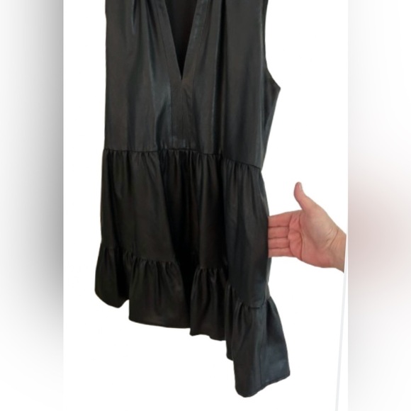 Amanda Uprichard Saffron blk slvlss faux leather mini dress w deep v nk SZ S - Picture 8 of 10